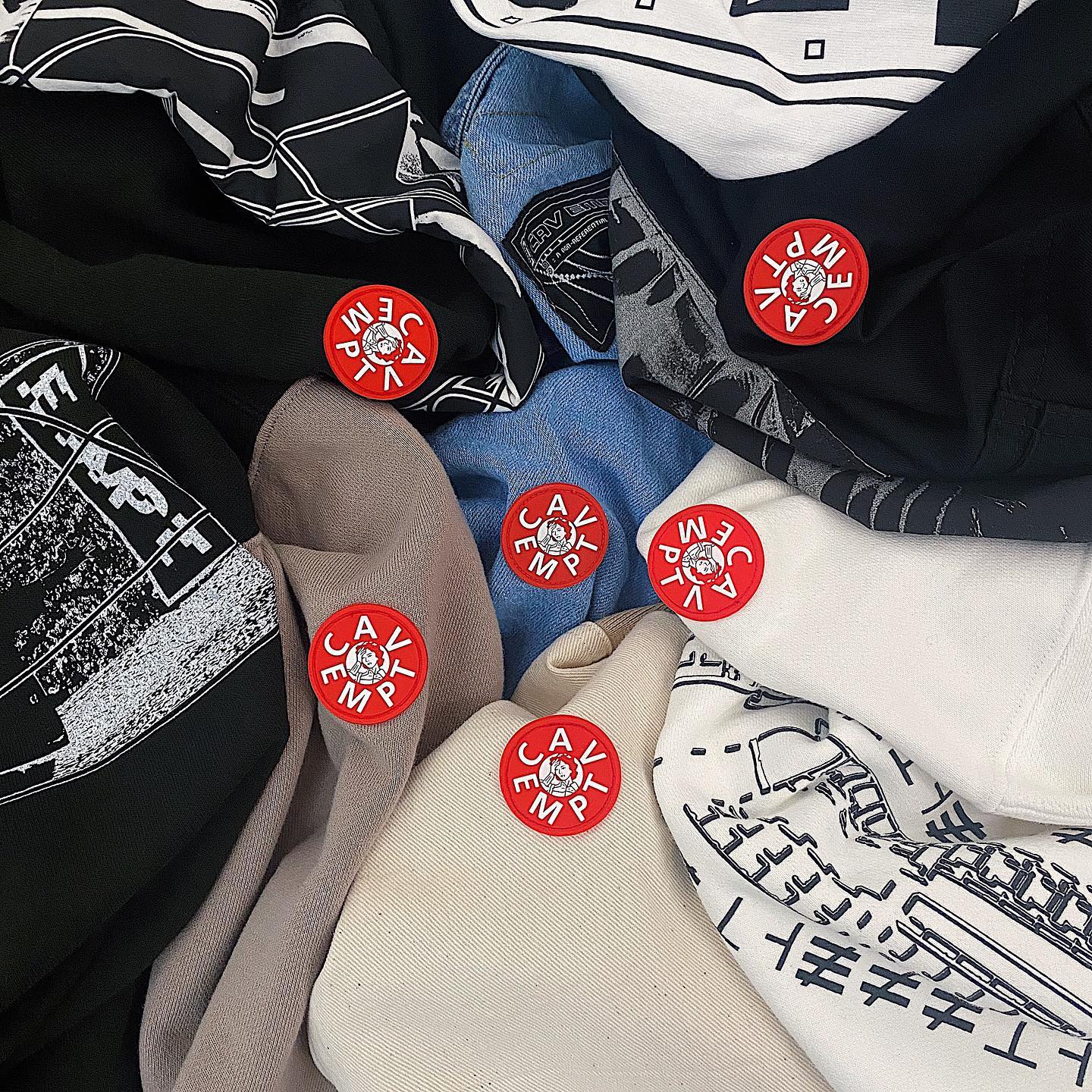 【C.E】<br> New items such as shirts and T-shirts with popular original graphics are launched!
