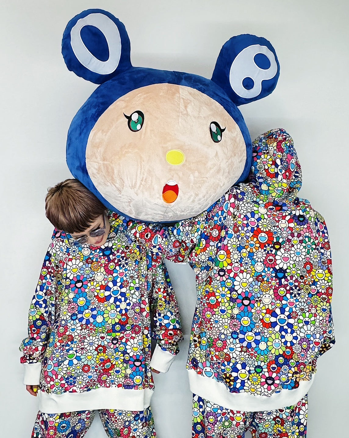 【©Takashi Murakami / kaikai kiki】<br> 《MULTI-COLOR FLOWERS》将于 9 月 2 日星期一 20:00 上线！