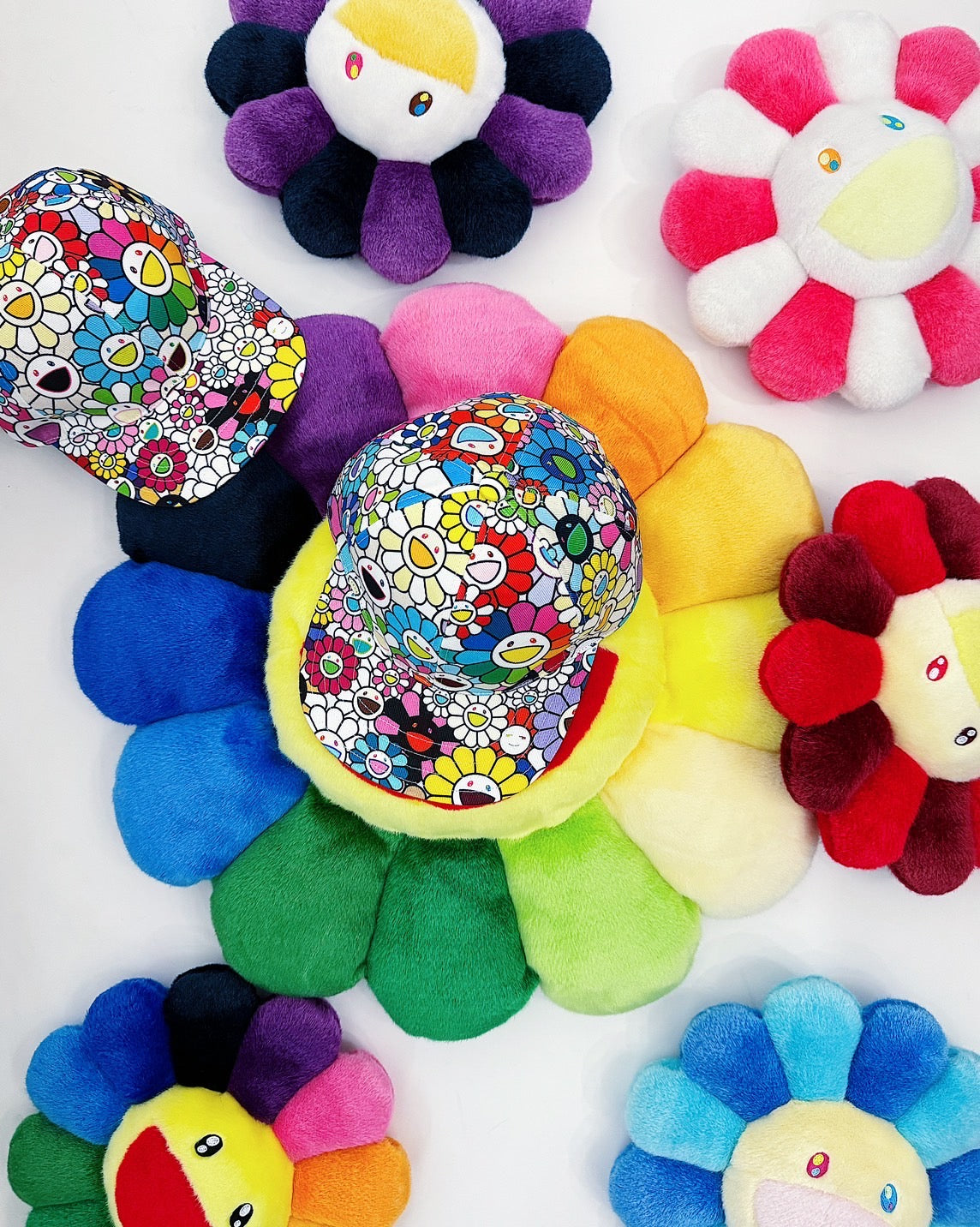 【©Takashi Murakami / kaikai kiki】<br>来自“MULTI-COLOR FLOWERS”的头饰<br>9月30日星期一20:00开始线上发售！