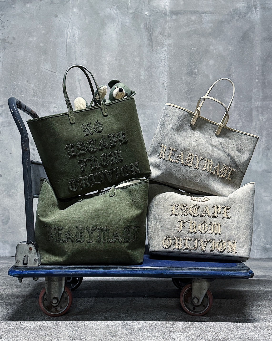 READYMADE × CALI THORNHILL DEWITT】初となるコラボバッグが