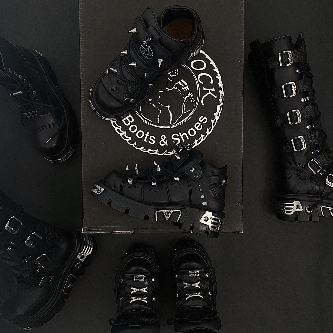 【新品牌外观】<br>备受全球关注的未来主义鞋履品牌“NEWROCK”推出阵容！